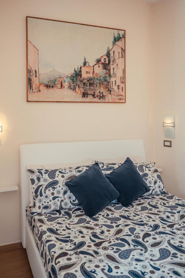 Bed and Breakfast Elegant R&B Floridia Taormina Exteriér fotografie