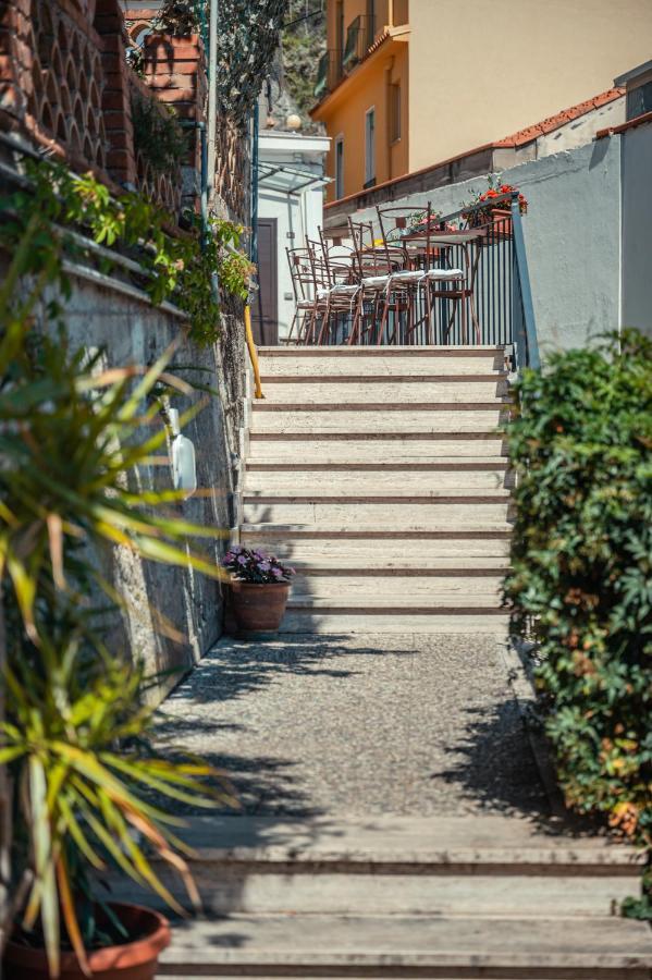 Bed and Breakfast Elegant R&B Floridia Taormina Exteriér fotografie